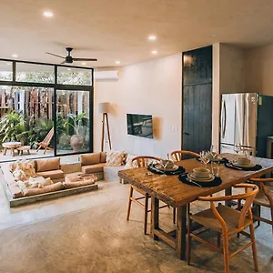 Round Luxury Jungle Priv Pool-concierge 4a Villa